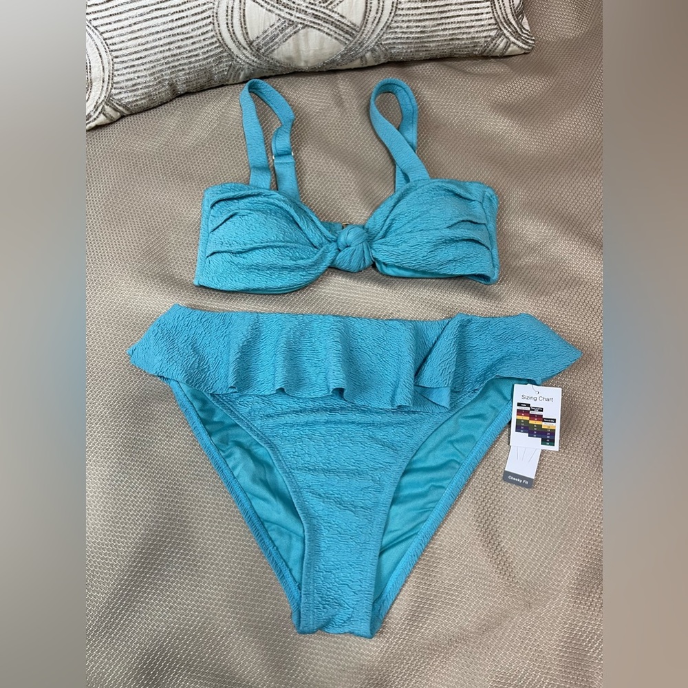 2 piece bikini 👙